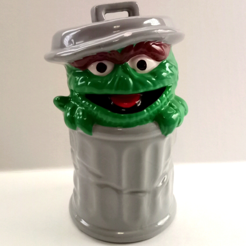 Sesame Street 'Oscar the Grouch' Piggy Bank